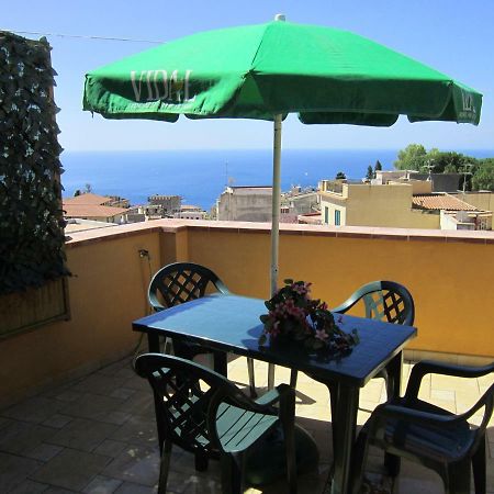 Apartament Taormina Castle And Sea View1 Zewnętrze zdjęcie