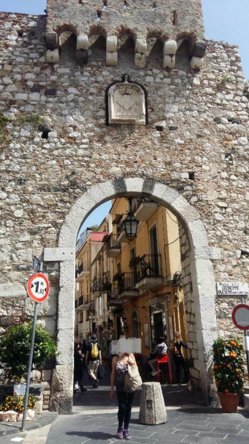 Apartament Taormina Castle And Sea View1 Zewnętrze zdjęcie
